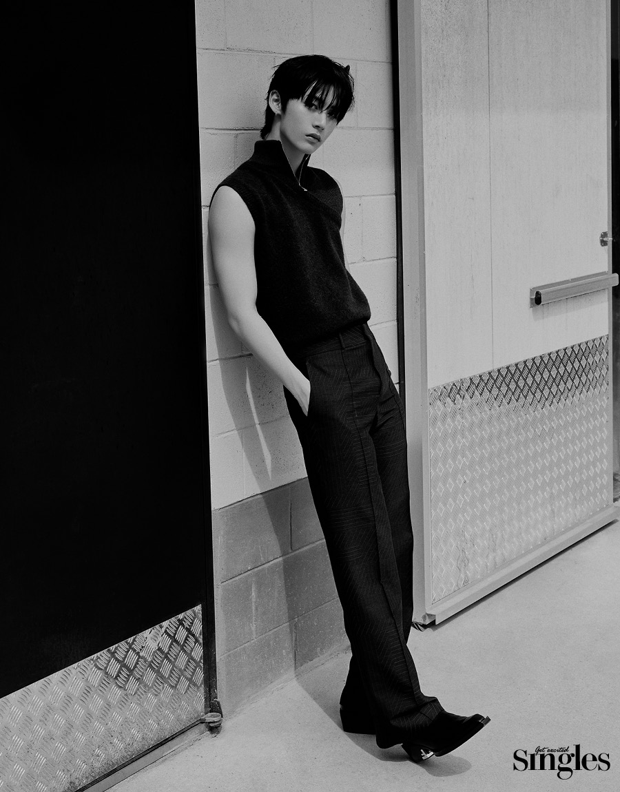 보이넥스트도어의 태산과 펜디 의상이 등장하는 싱글즈 화